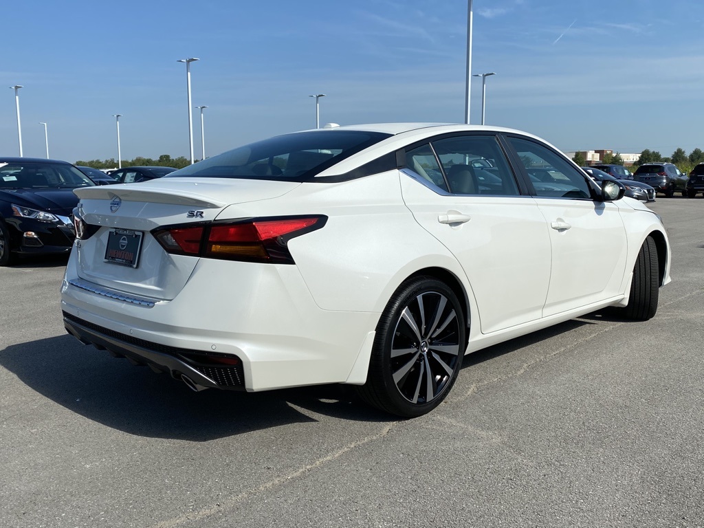 New 2020 Nissan Altima 2.5 SR 4D Sedan in Shelbyville #N12579 | Newton