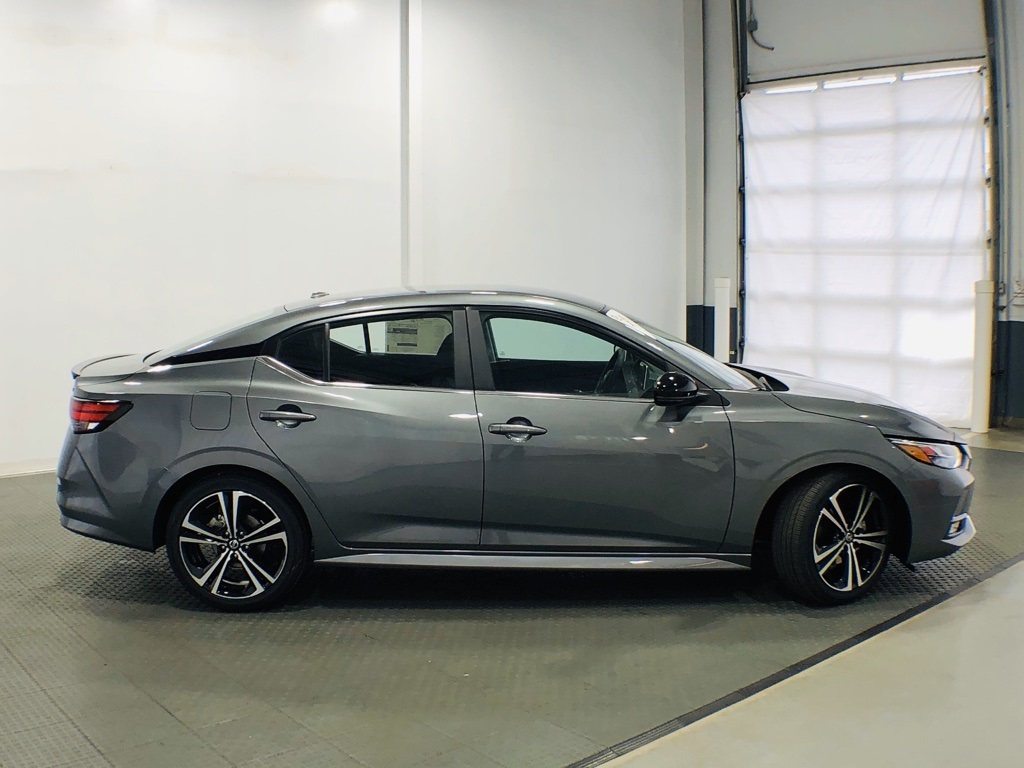 New 2020 Nissan Sentra SR 4D Sedan in Shelbyville #N12482 | Newton